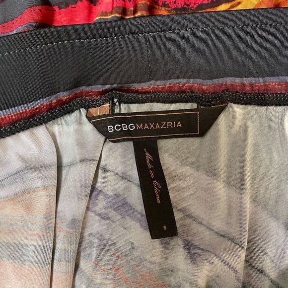 BCBGMAXAZRIA Women's Small Pleated Gray Printed Mini Skirt Abstract Office Work - Picture 5 of 6